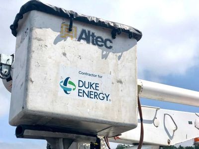 Are Wall Street Analysts Bullish on Duke Energy Stock?