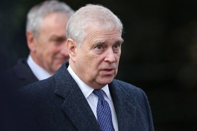 Bulletin PM briefing: Man arrested after ‘threatening Andrew’ and when do election polls close?