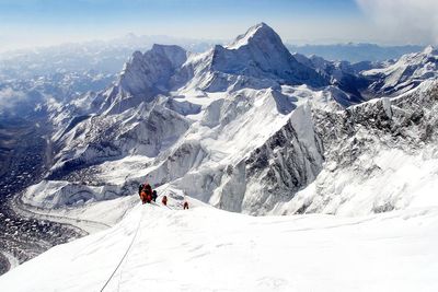 Mount Everest season begins with climbers undeterred by ice block