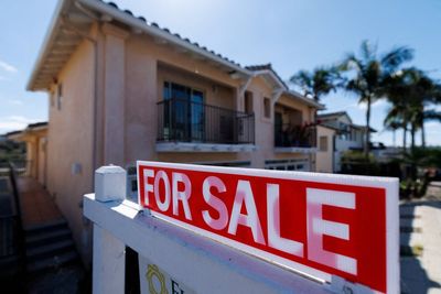 Average US long-term mortgage rates continue to rise