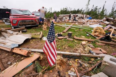 A kitten survives a tornado and his tiny meows bring rescue