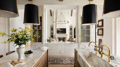 Kitchen Hatches Are Back – Why This Once-Dated ‘70s Design Trend Is Topping Remodeling Lists in 2026
