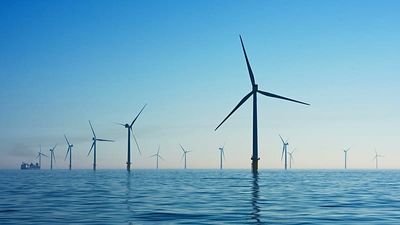 Round-the-clock renewables: New report says clean energy now challenges fossil fuels on price