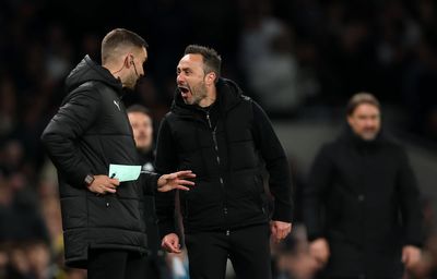 Roberto De Zerbi makes VAR claim after Tottenham denied penalty amid Arsenal controversy
