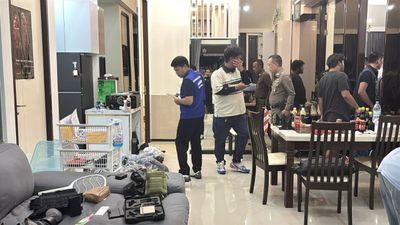 Five charged with illegally supplying guns to Chinese in Pattaya