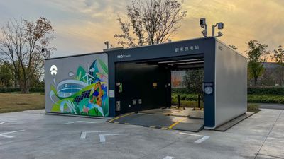 While You Stop For A 30-Minute Charge, Nio Just Swapped 1 Million EV Batteries In A Week