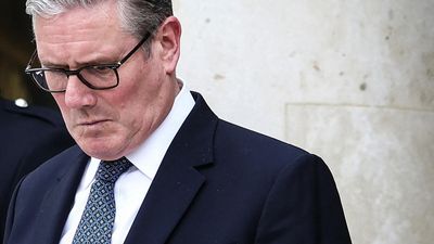 Embattled UK PM Starmer pledges to bring Britain back to the 'heart of Europe'