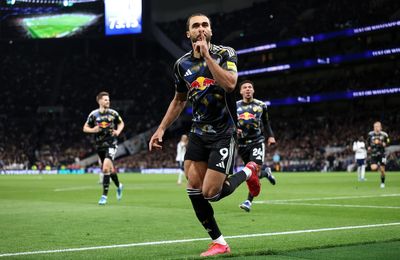 Tottenham 1-1 Leeds: Spurs spurn opporunity to move clear of Premier League relegation zone