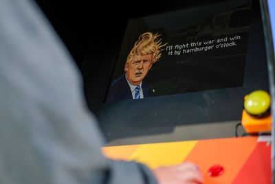 Arcade game satirizing Trump’s Iran war appears on National Mall
