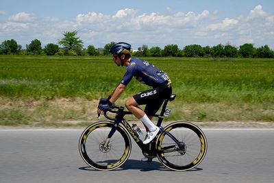 Giro d'Italia abandons – Fabio Christen crashes out on stage 8 as injured Jake Stewart also calls it quits