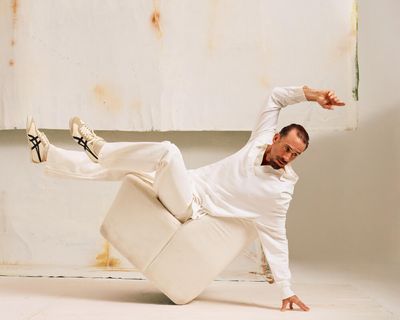 Joseph Fiennes on parenting, politics and banning children from social media: ‘Stand up, Keir, this is your kids’ generation’