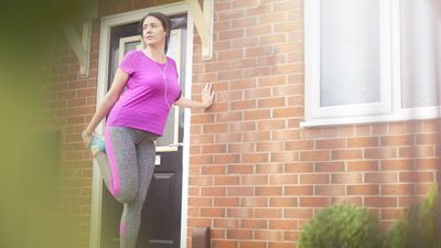 Seven therapist-backed tricks to help you start a run when you don’t feel like it