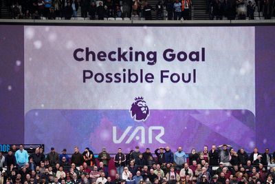 'Be honest': Fan debate rages over West Ham vs Arsenal VAR controversy