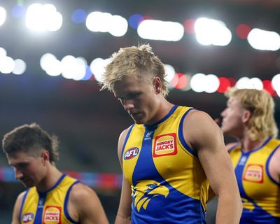 Woeful rabble v flag contenders: a tale of two AFL clubs in Western Australia