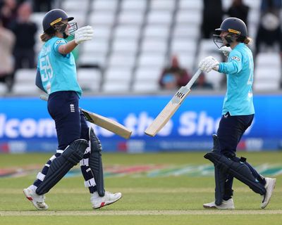 England beat New Zealand by one wicket: first women’s cricket ODI – as it happened