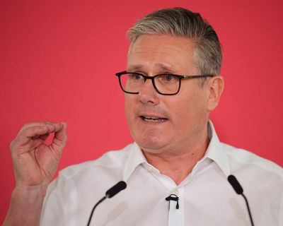 There should be one thing on Starmer’s mind: not keeping his job, but keeping out Reform