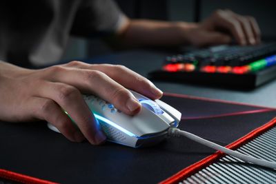 Wireless vs Wired Mouse for Competitive Gaming: Which Is Better in 2026?