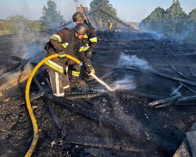 Three-day ceasefire ends with fresh wave of Russian attacks on Ukraine – as it happened