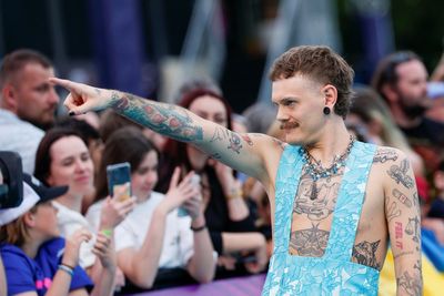 ‘Ya Ya Ya!’ Meet Jonas Lovv, the rock singer representing Norway at Eurovision 2026