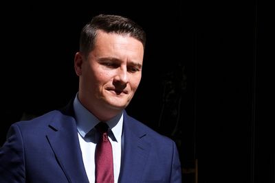 The timing of the Labour coup against Starmer helps one candidate – Wes Streeting