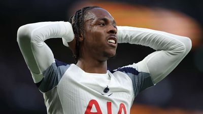 Supercomputer Predicts Premier League Relegation Battle After Tottenham, West Ham Stumble