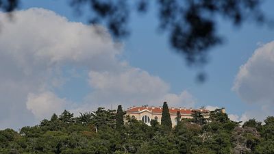 Religious restrictions: Nearly renovated Theological School of Halki faces fight to reopen