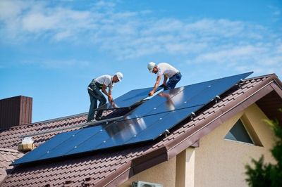 Solar Lease Trap: 5 Questions to Ask Before Signing a 20-Year Agreement