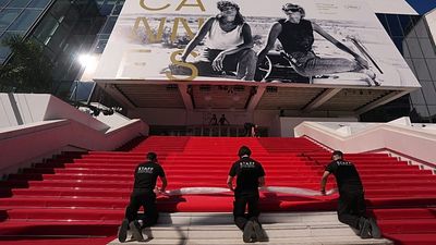 'Zapper Bolloré': Publishing protest spreads to French cinema at Cannes