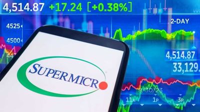 2 Reasons Why SMCI Stock Soared 25%, And 1 Risk That Still Looms Large