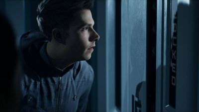 Where to find the key code to Carter's PC in Directive 8020