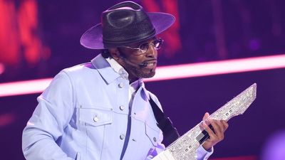 “You just can't put bass on a song like this. What would you put? We tried to have bass in there. It just doesn't work”: Teddy Riley on how he took a single bar of a classic Bill Withers song and turned it into one of the greatest R&B records of all time