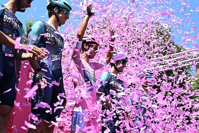 Giro d'Italia GC standings – Pink jersey retains lead as the Alps beckon