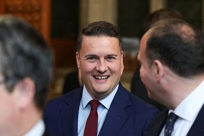 Starmer-Streeting latest: Leadership challenge looms from health secretary as Manchester MP denies standing aside for Burnham