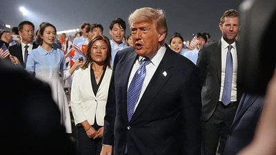 Trump arrives in Beijing for high-stakes summit with Xi