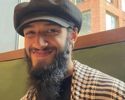 London prisoner with muscle-wasting condition claims he has to crawl on floor