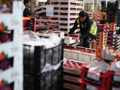 US wholesale prices rise 6.0% year-on-year in April, highest since 2022