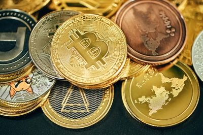 5 Ways to Avoid Being Reported Under New 1099-DA Crypto Rules
