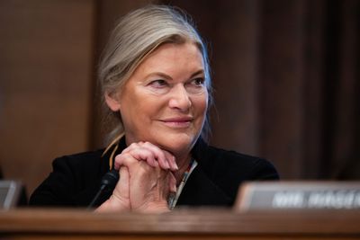 Lummis reflects on future of nuclear power in Wyoming