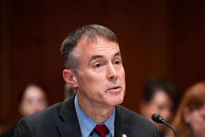 Senators balk at Architect of the Capitol boost