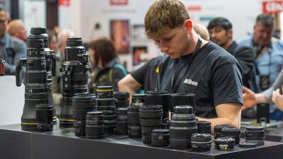 As memory crisis deepens, Nikon considers “passing on price increases depending on the situation”