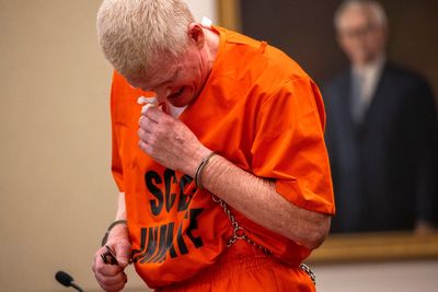 Alex Murdaugh’s murder convictions for wife and son’s deaths unanimously overturned