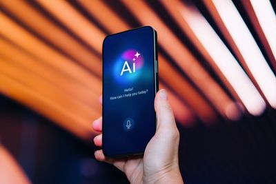 Some iPhone 15 and 16 Owners Could Get an Apple AI Settlement Payout. Do You Qualify?