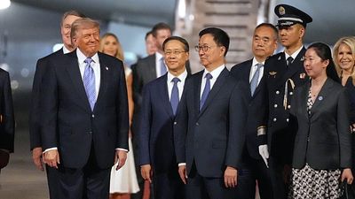 Trump arrives in Bejing for crucial summit, welcomed by Vice President Han