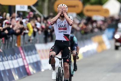 'I thought it was impossible but I kept pushing' – Igor Arrieta defies all the odds to squeeze out a victory on Giro d'Italia stage 5