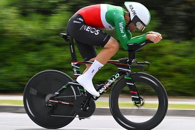 Who is leading the Giro d'Italia 2026? Afonso Eulálio continues to lead amidst a general classification reshuffle