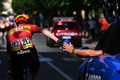 Giro d'Italia penalties, fines and yellow cards – Just a single warning handed out on a quiet stage 13