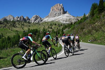 Giro d'Italia penalties, fines and yellow cards – One fine on stage 20