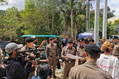 Phangan business crackdown continues as PM visits