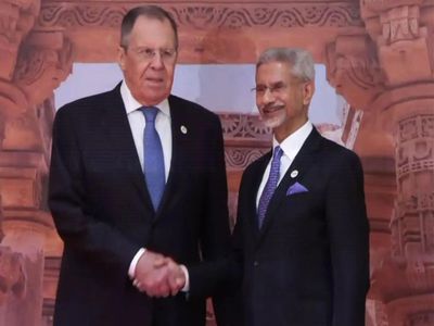 EAM Jaishankar welcomes Russian FM Sergey Lavrov at BRICS Foreign Ministers' meeting