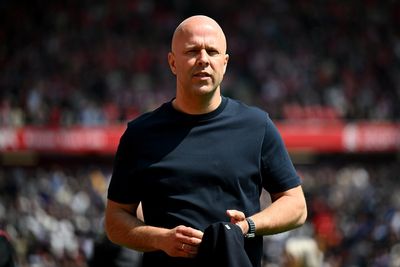 Arne Slot reveals plan for forgotten Liverpool star after nightmare loan spell